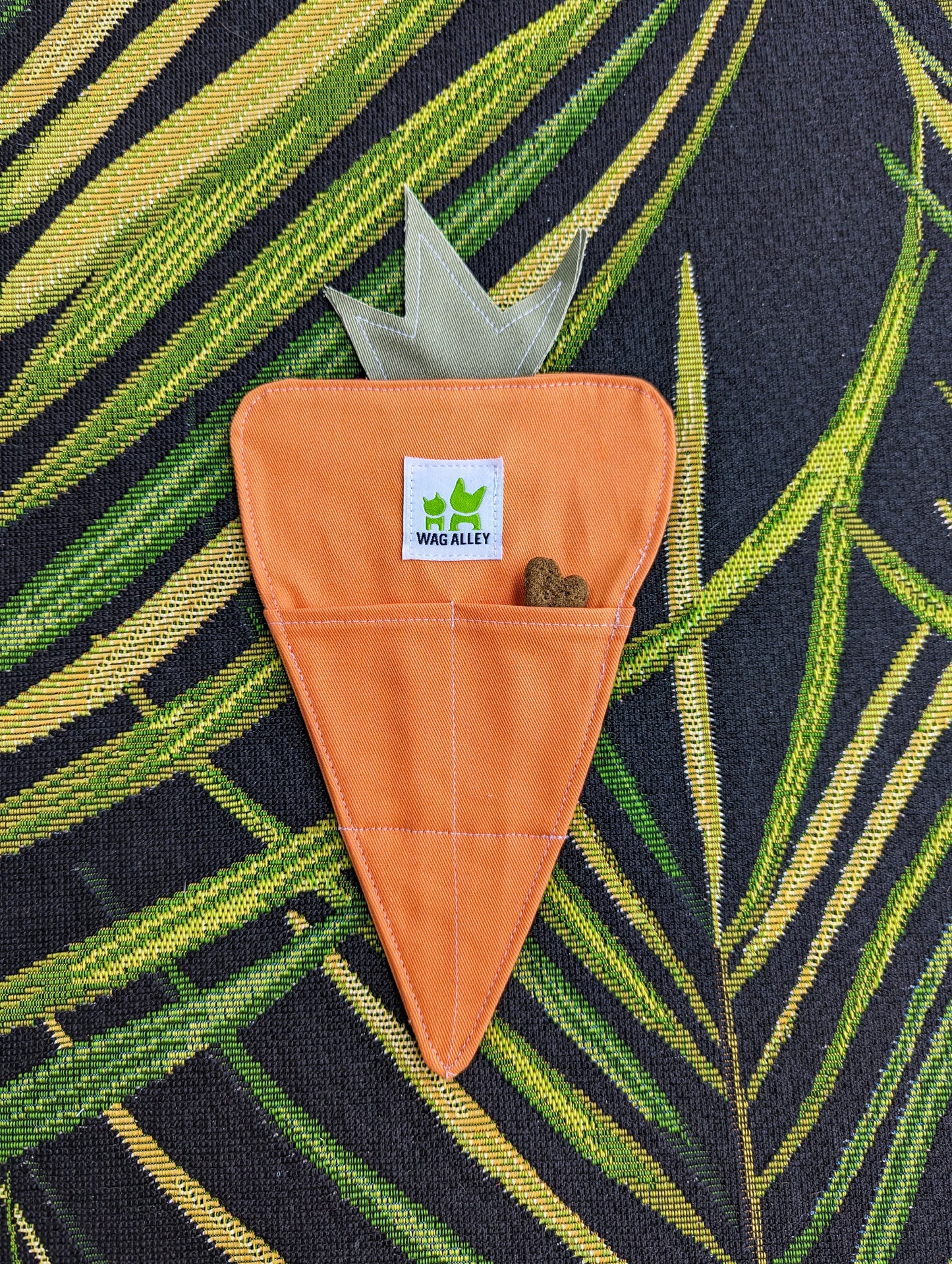 Carrot Pocket Puzzle Toy