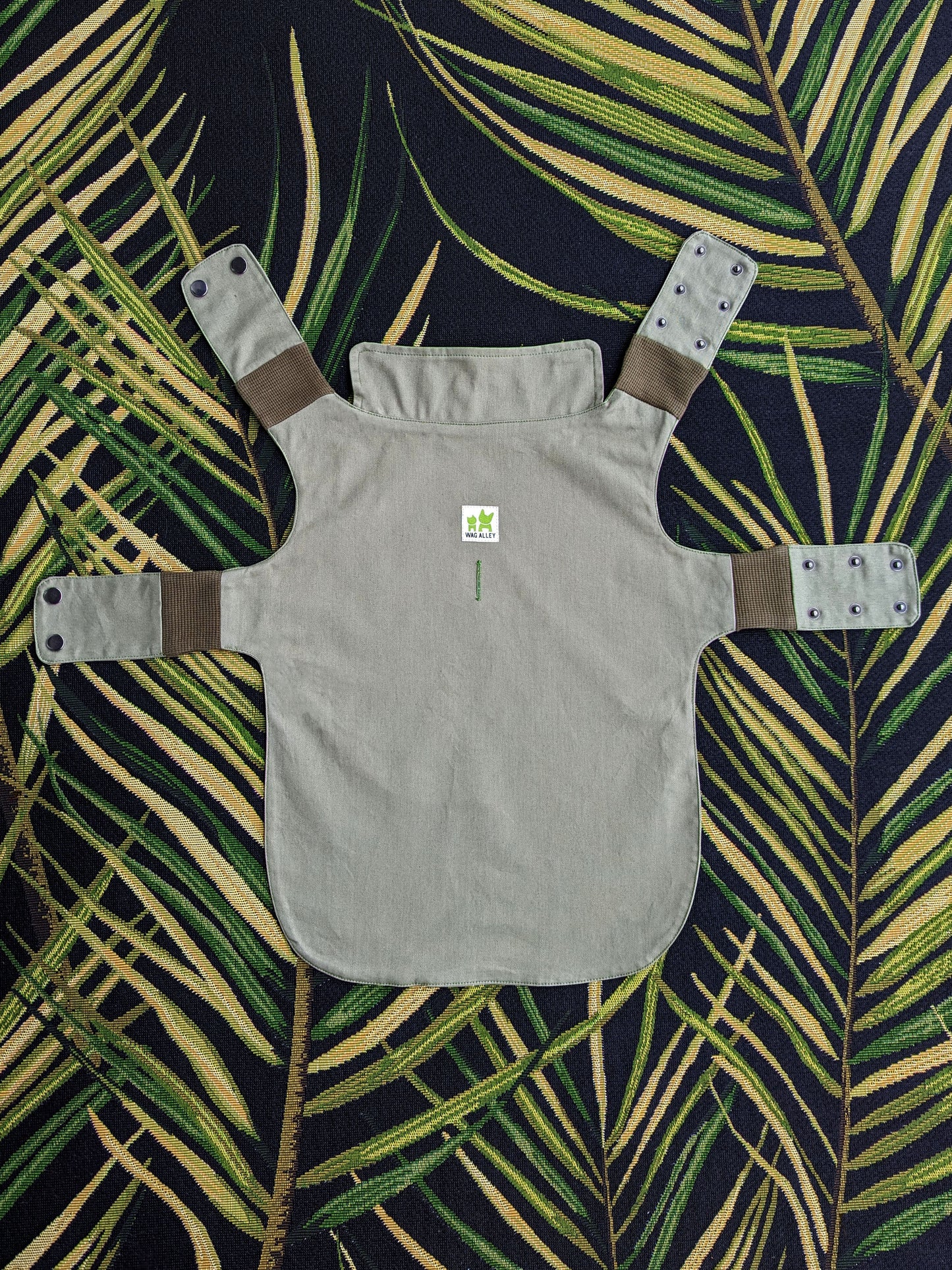 Plastic-Free Raincoat Thyme